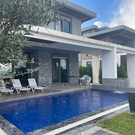 Luxe Antalya Βίλα *