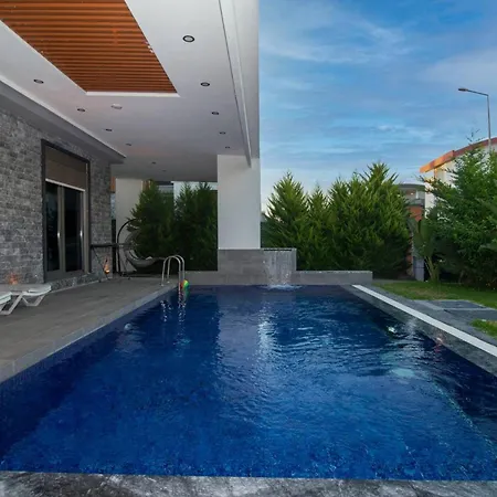 Βίλα Luxe Antalya *