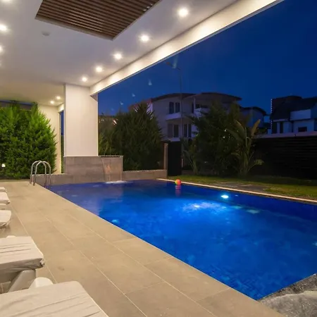 Βίλα Luxe Antalya *